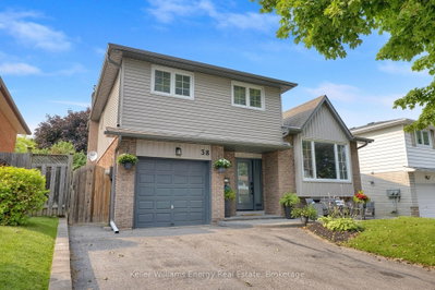 38 Spry Avenue • Clarington, ON photo 4