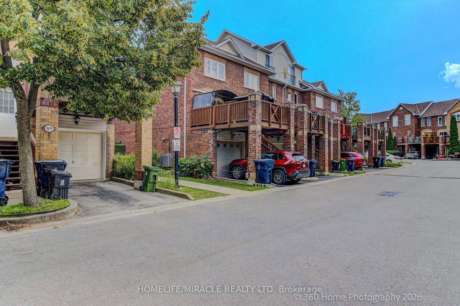 2 Hedge End Road • #85 • Toronto, ON photo 27