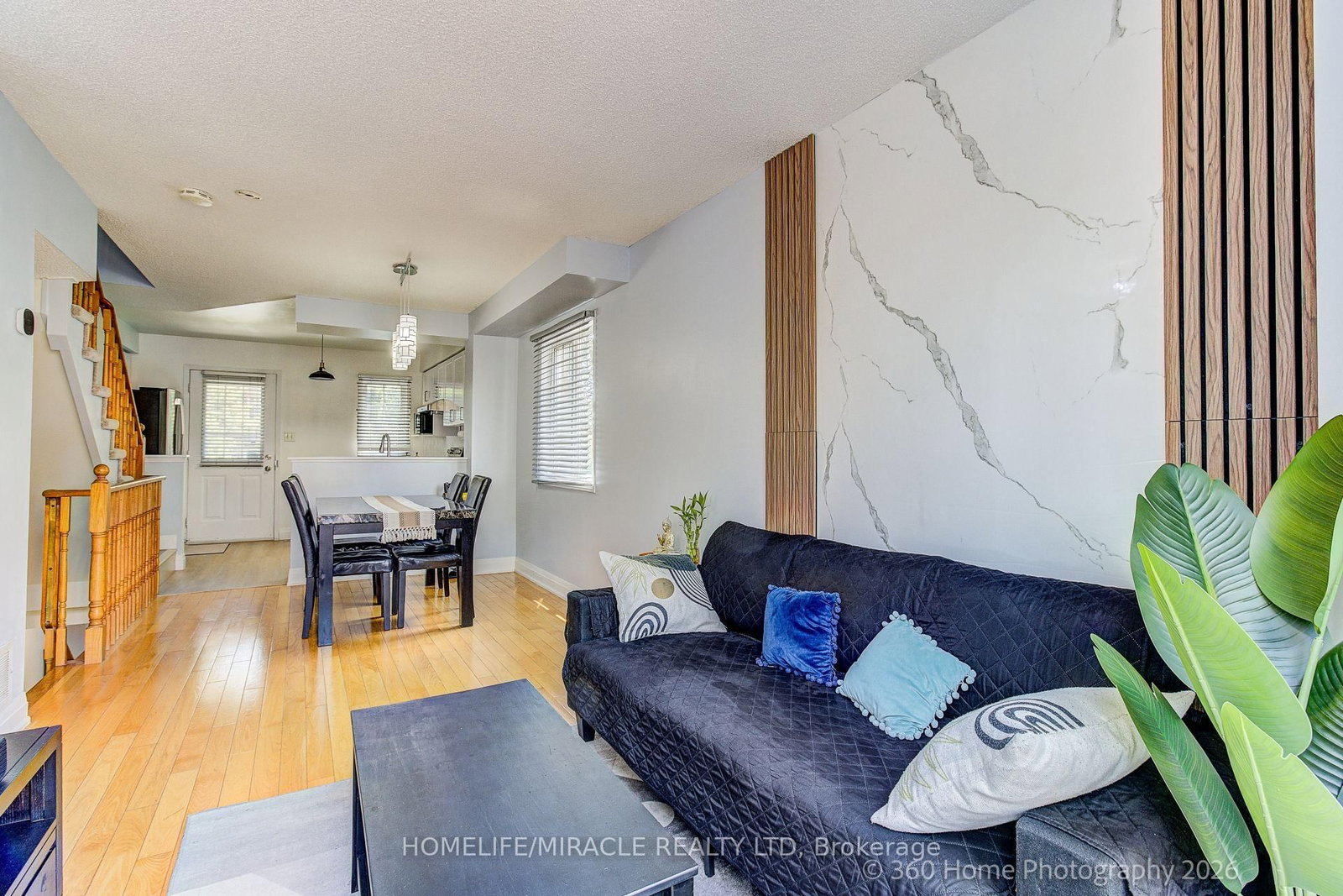 2 Hedge End Road • #85 • Toronto, ON photo 4