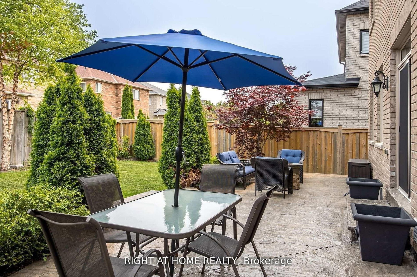 25 CHARTERHOUSE Drive N • Whitby, ON photo 23