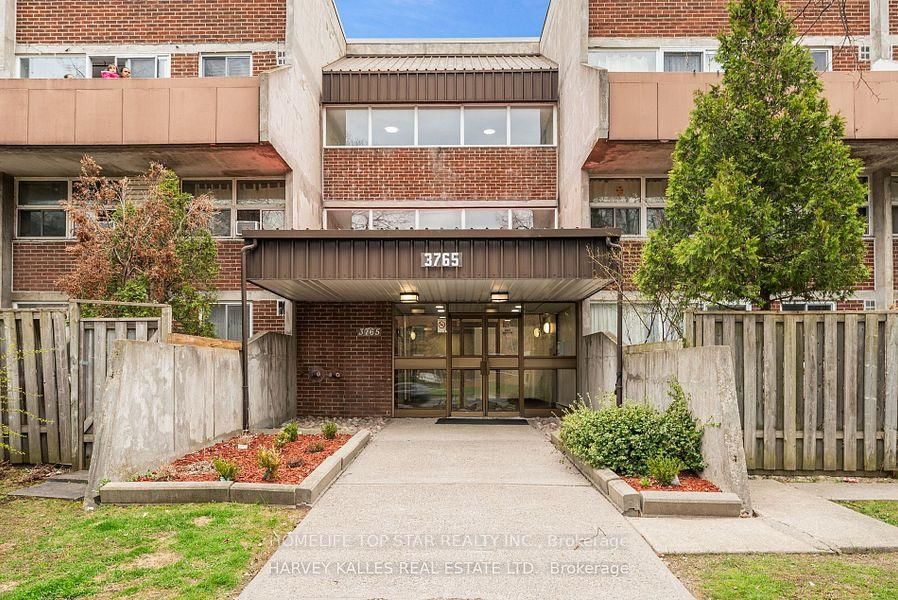 204 - 3765 Sheppard Avenue