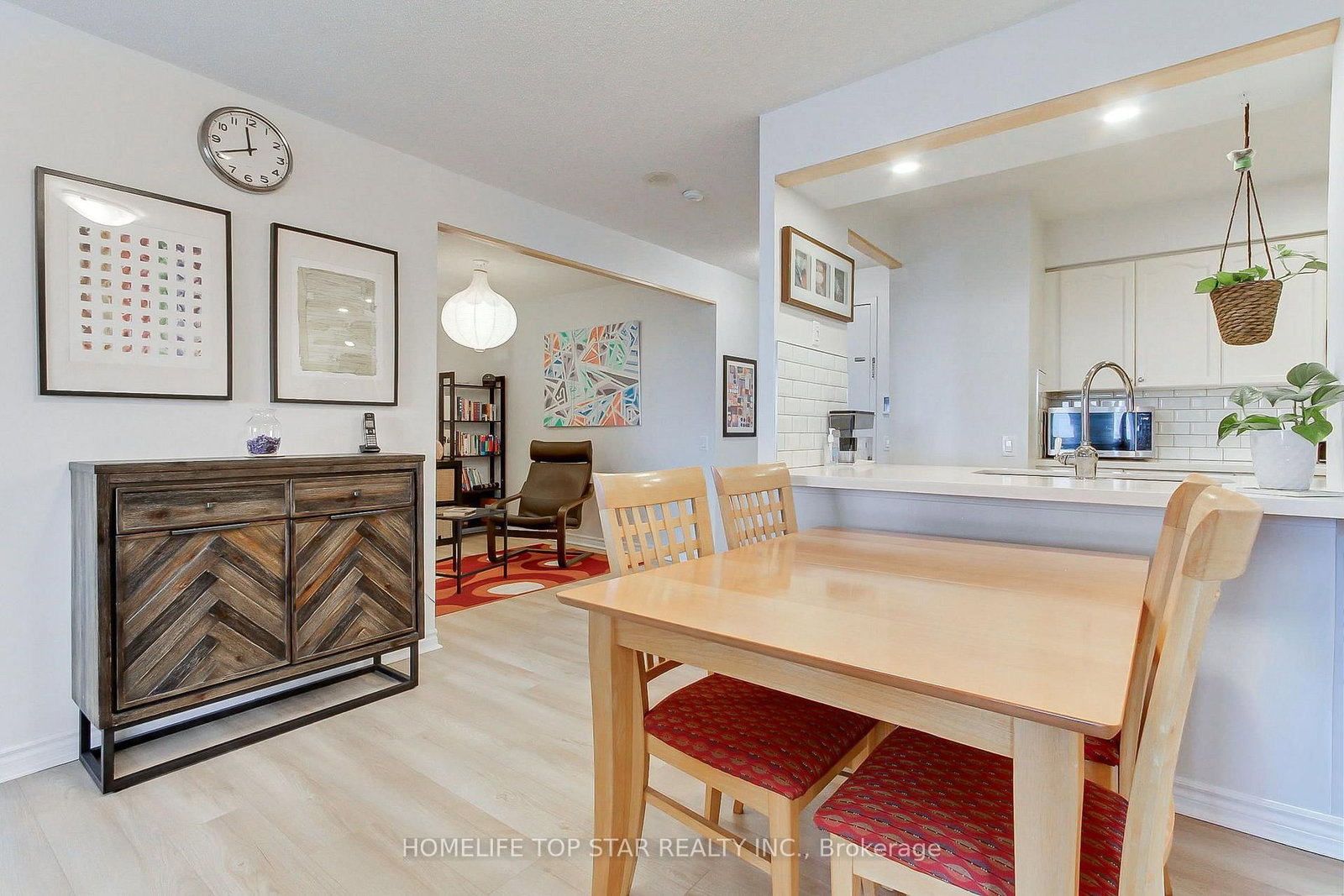 18 Mondeo Drive • #1323 • Toronto, ON photo 11