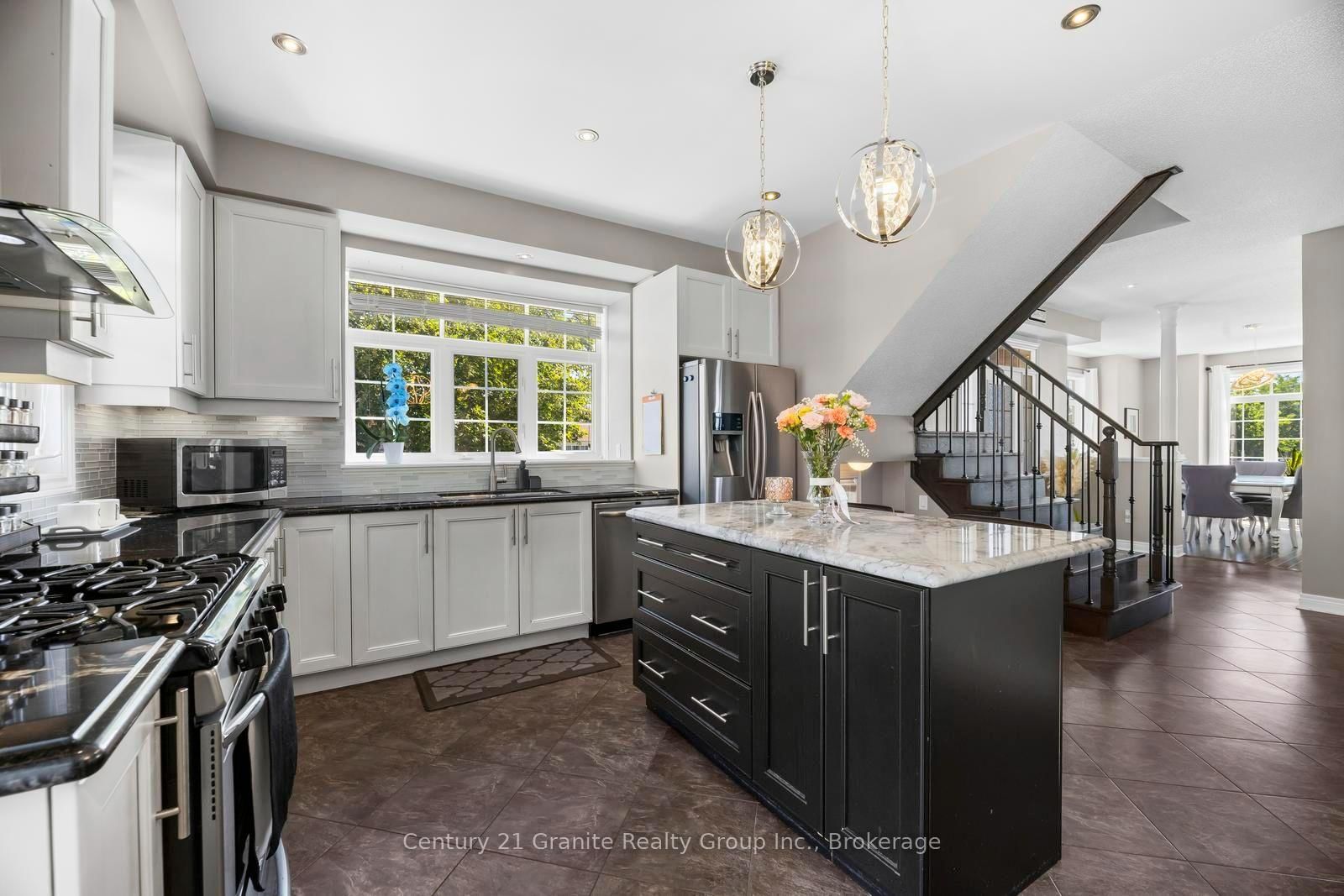 94 Hockley Avenue • Clarington, ON photo 13