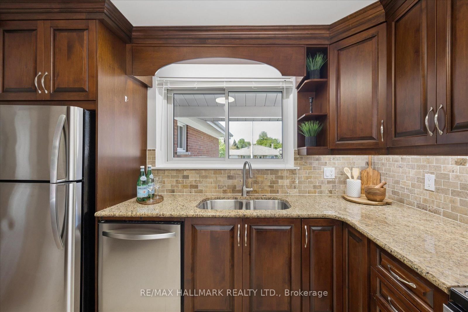 73 Fulbert Crescent • Toronto, ON photo 15