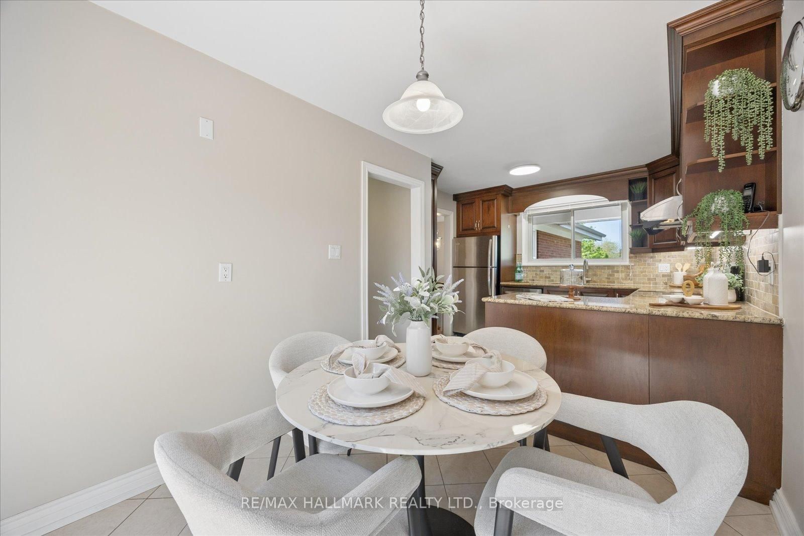 73 Fulbert Crescent • Toronto, ON photo 16
