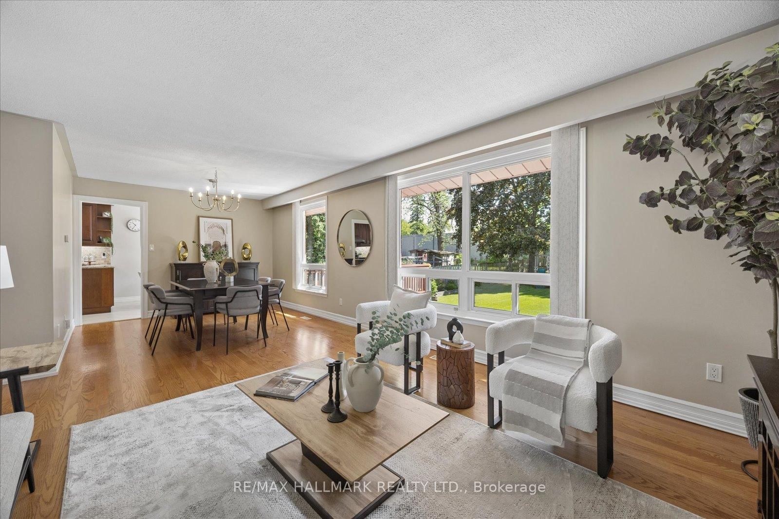 73 Fulbert Crescent • Toronto, ON photo 6