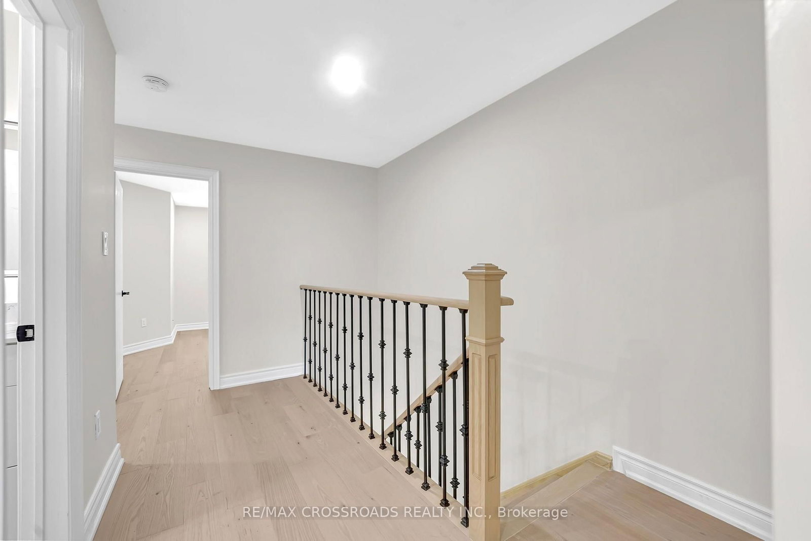 321 Sparrow Circle • Pickering, ON photo 15