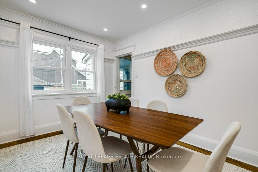 212 Lawlor Avenue • Toronto, ON photo 13