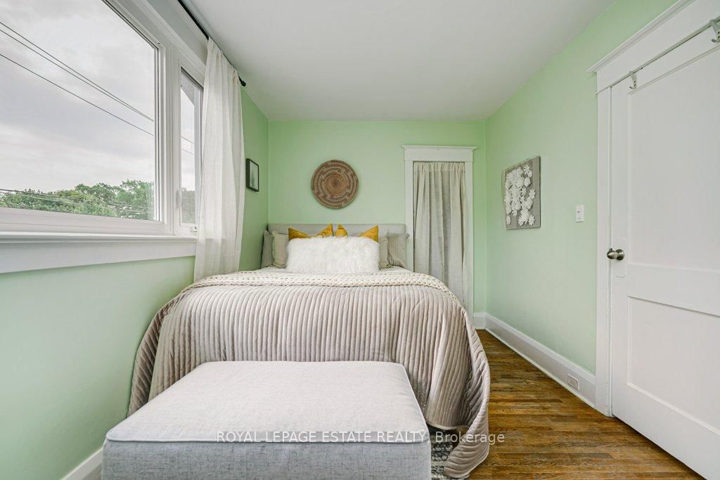 212 Lawlor Avenue • Toronto, ON photo 27