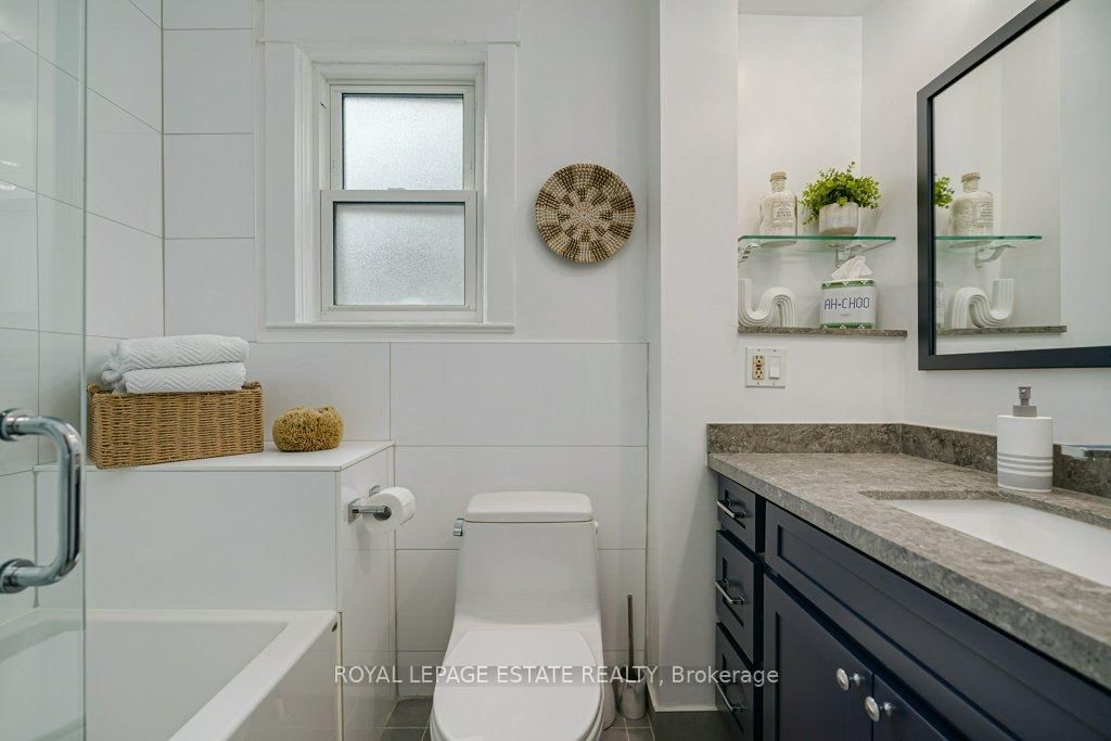 212 Lawlor Avenue • Toronto, ON photo 29