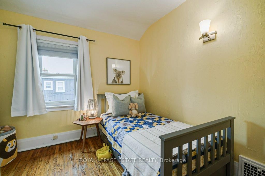 212 Lawlor Avenue • Toronto, ON photo 33