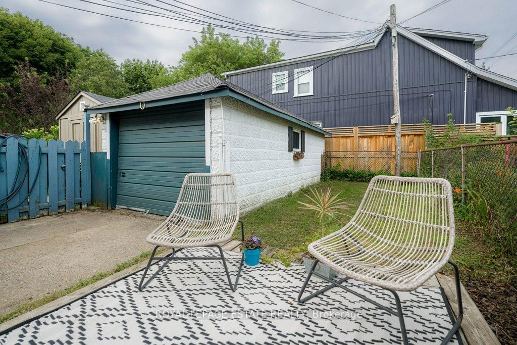 212 Lawlor Avenue • Toronto, ON photo 40