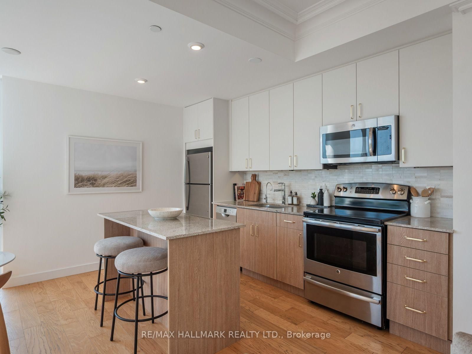 2055 Danforth Avenue • #414 • Toronto, ON photo 24