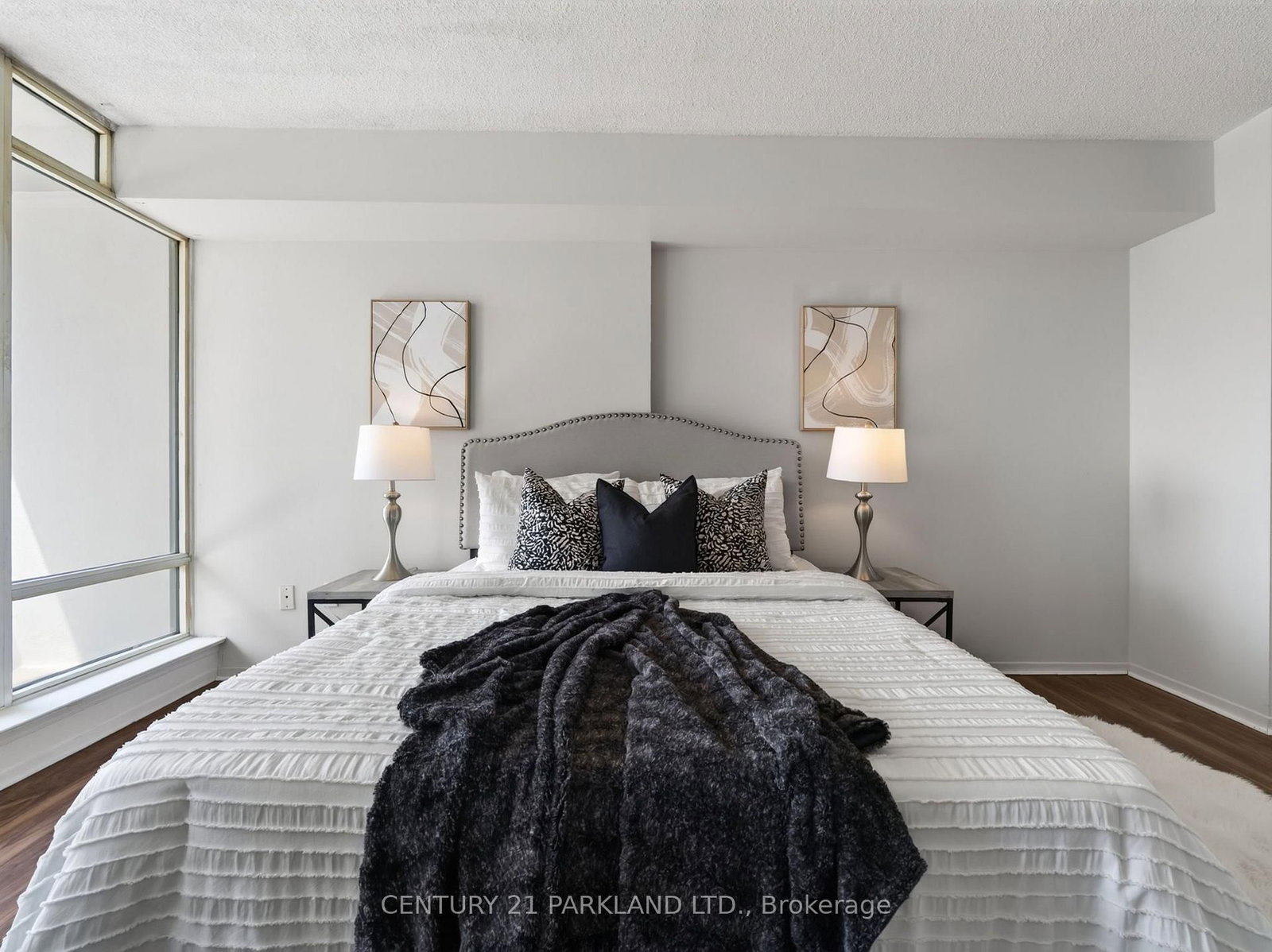 330 ALTON TOWERS Circle • #206 • Toronto, ON photo 26