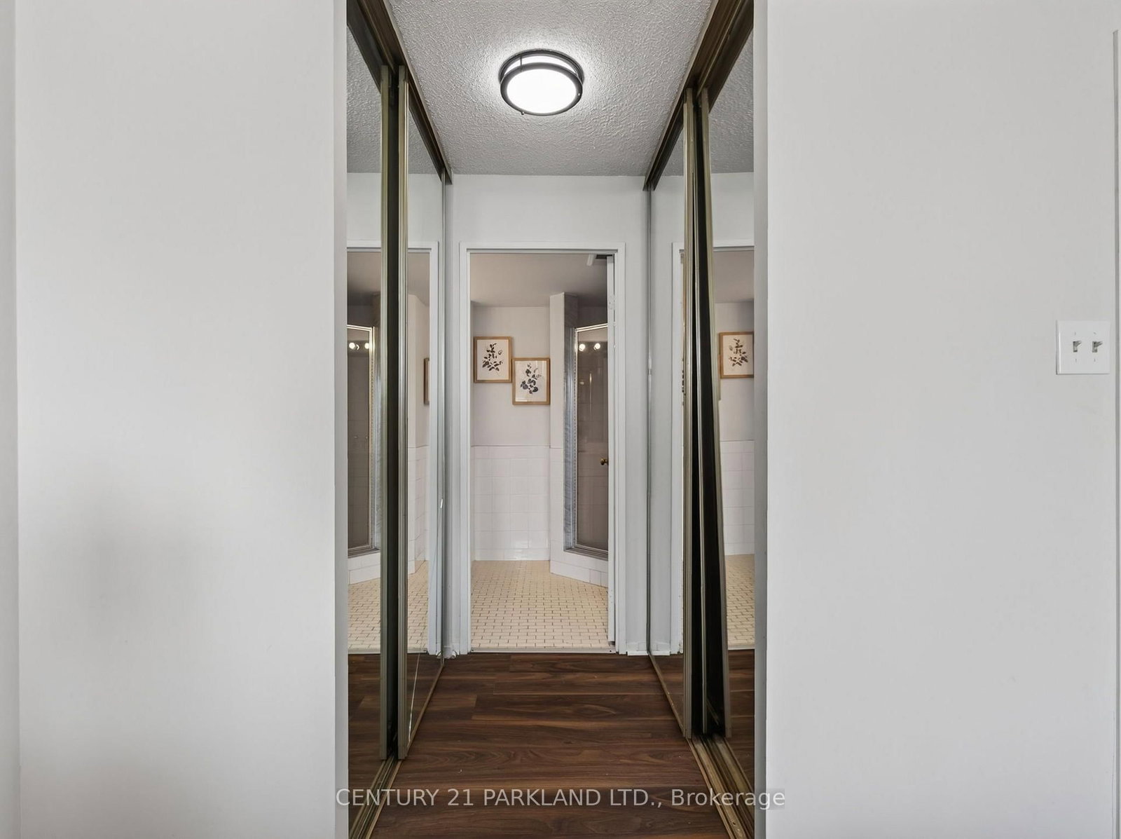 330 ALTON TOWERS Circle • #206 • Toronto, ON photo 29