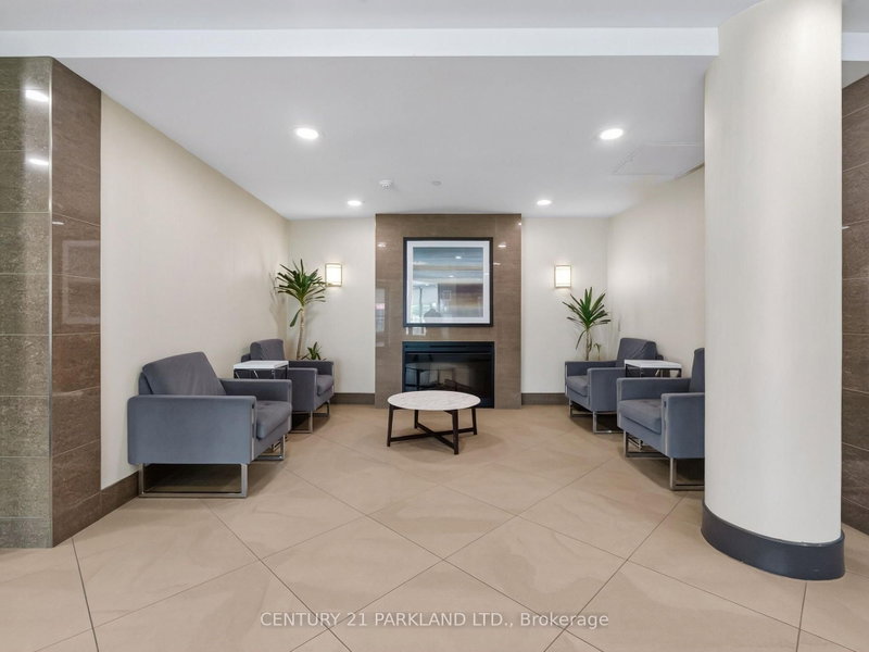 206 - 330 ALTON TOWERS Circle