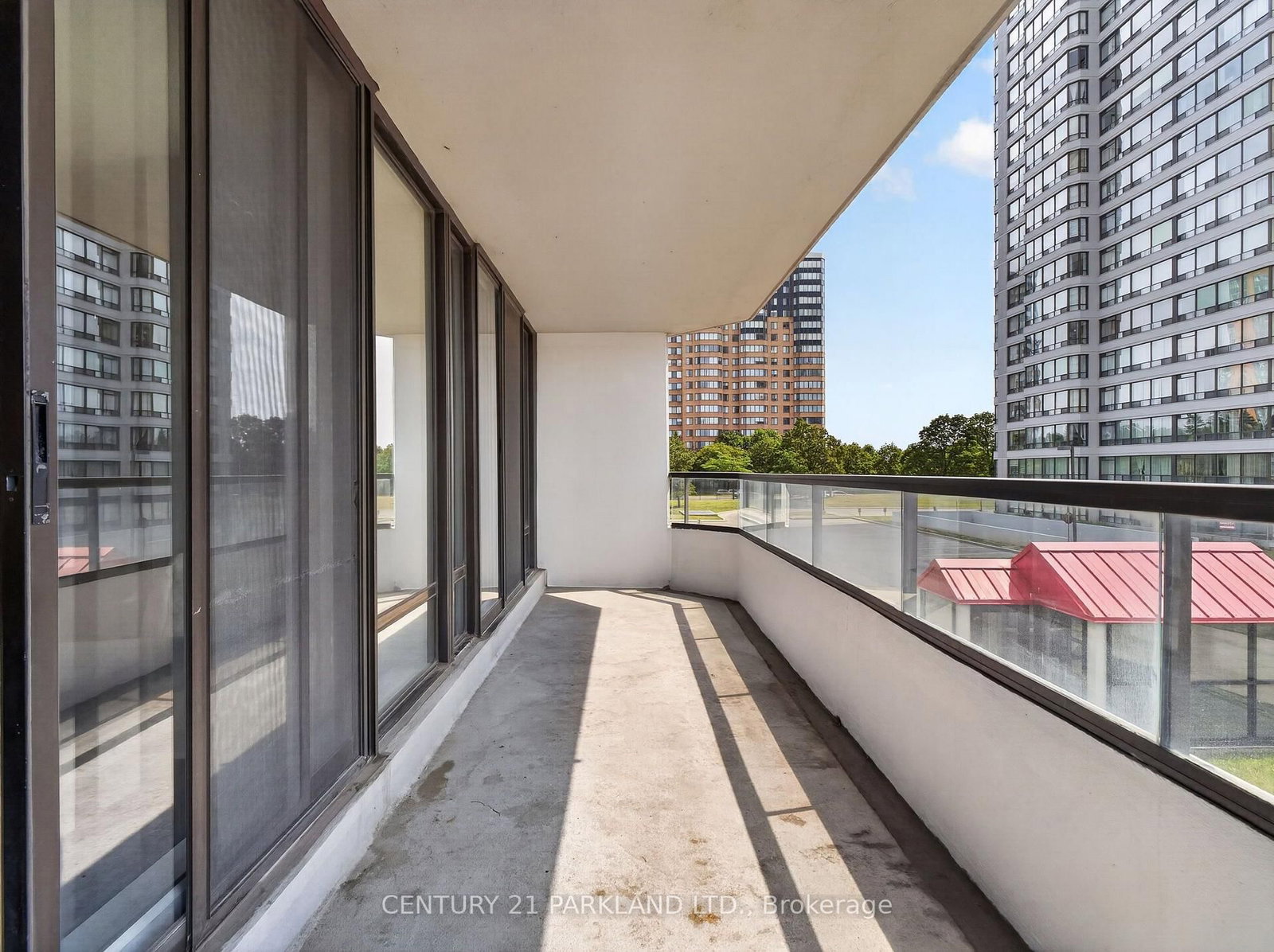 330 ALTON TOWERS Circle • #206 • Toronto, ON photo 42