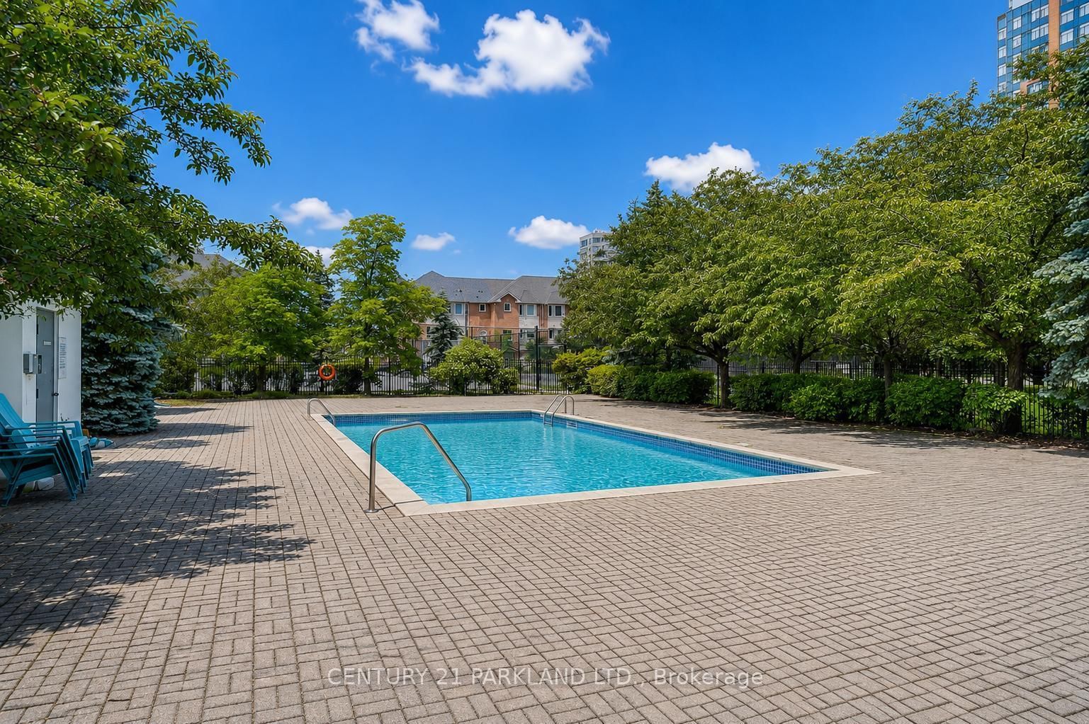 330 ALTON TOWERS Circle • #206 • Toronto, ON photo 49