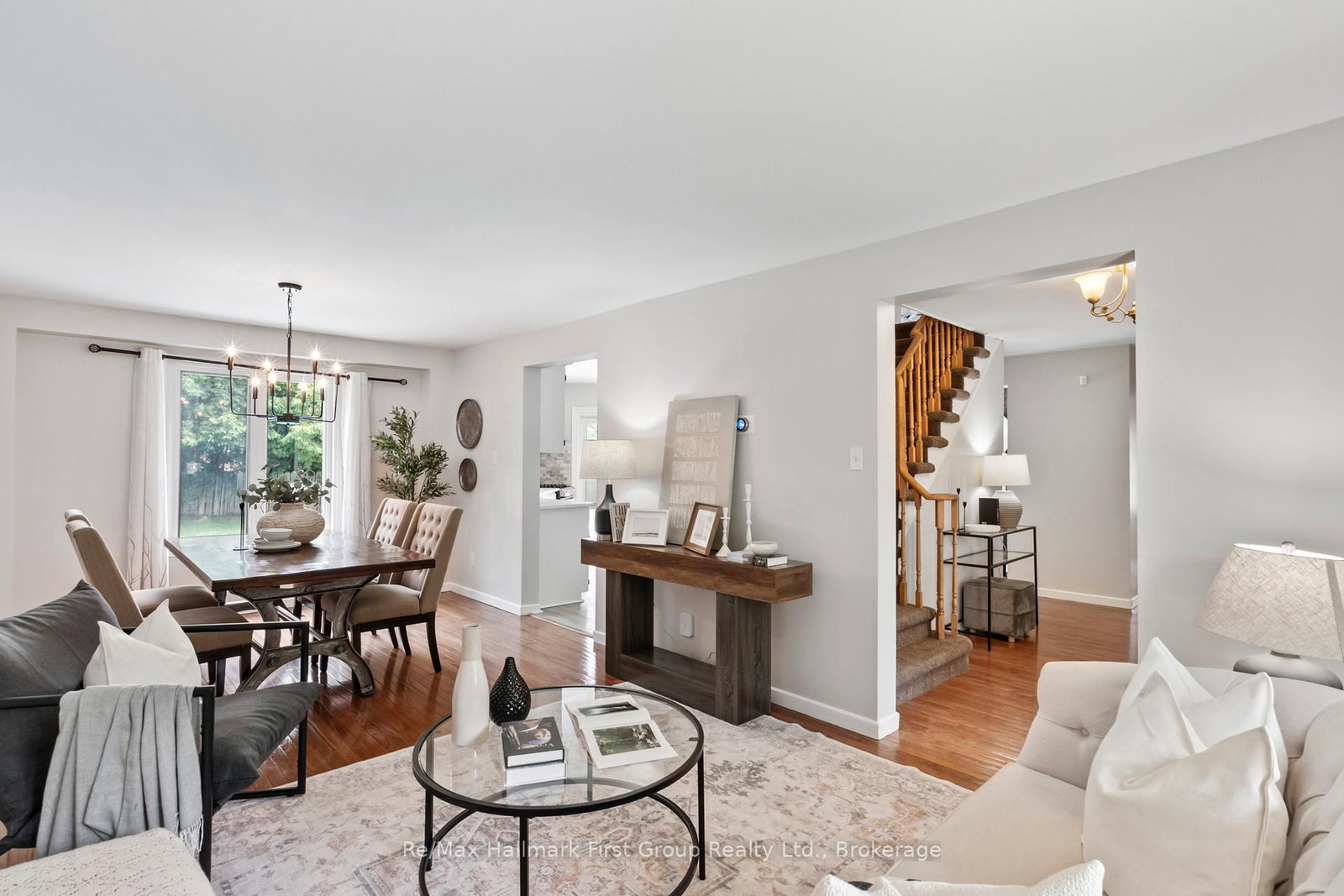 523 Reynolds Street • Whitby, ON photo 10