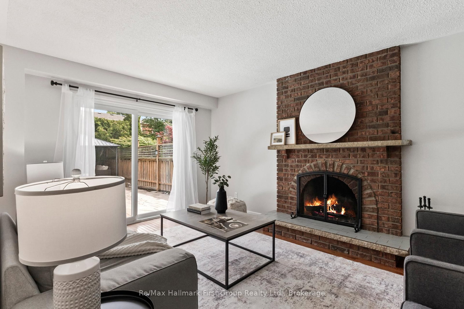 523 Reynolds Street • Whitby, ON photo 20