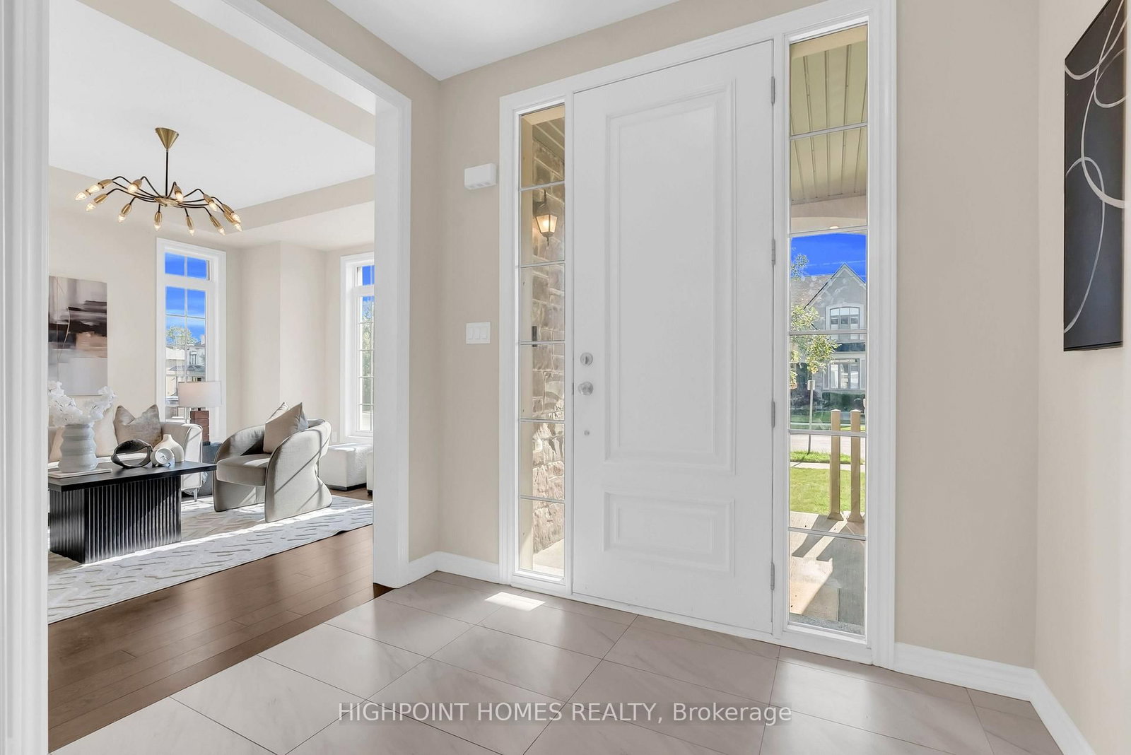 865 Riverside Drive • Ajax, ON photo 2