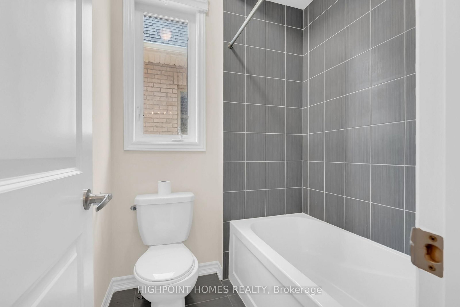 865 Riverside Drive • Ajax, ON photo 28