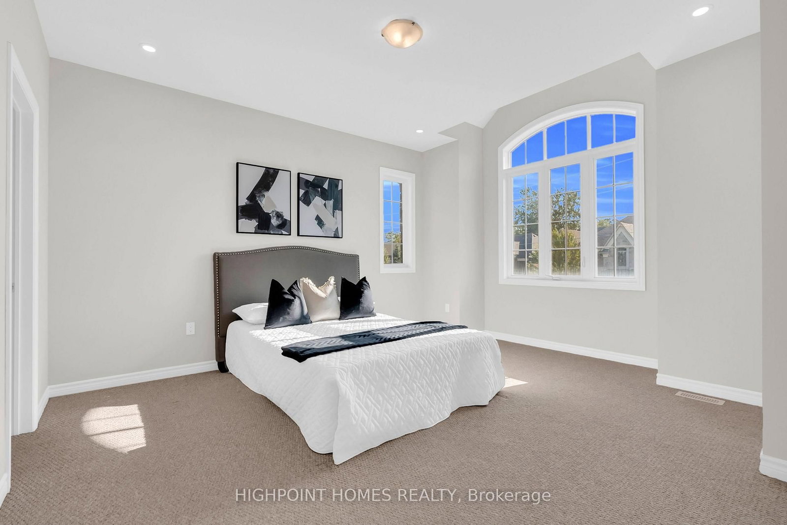 865 Riverside Drive • Ajax, ON photo 32