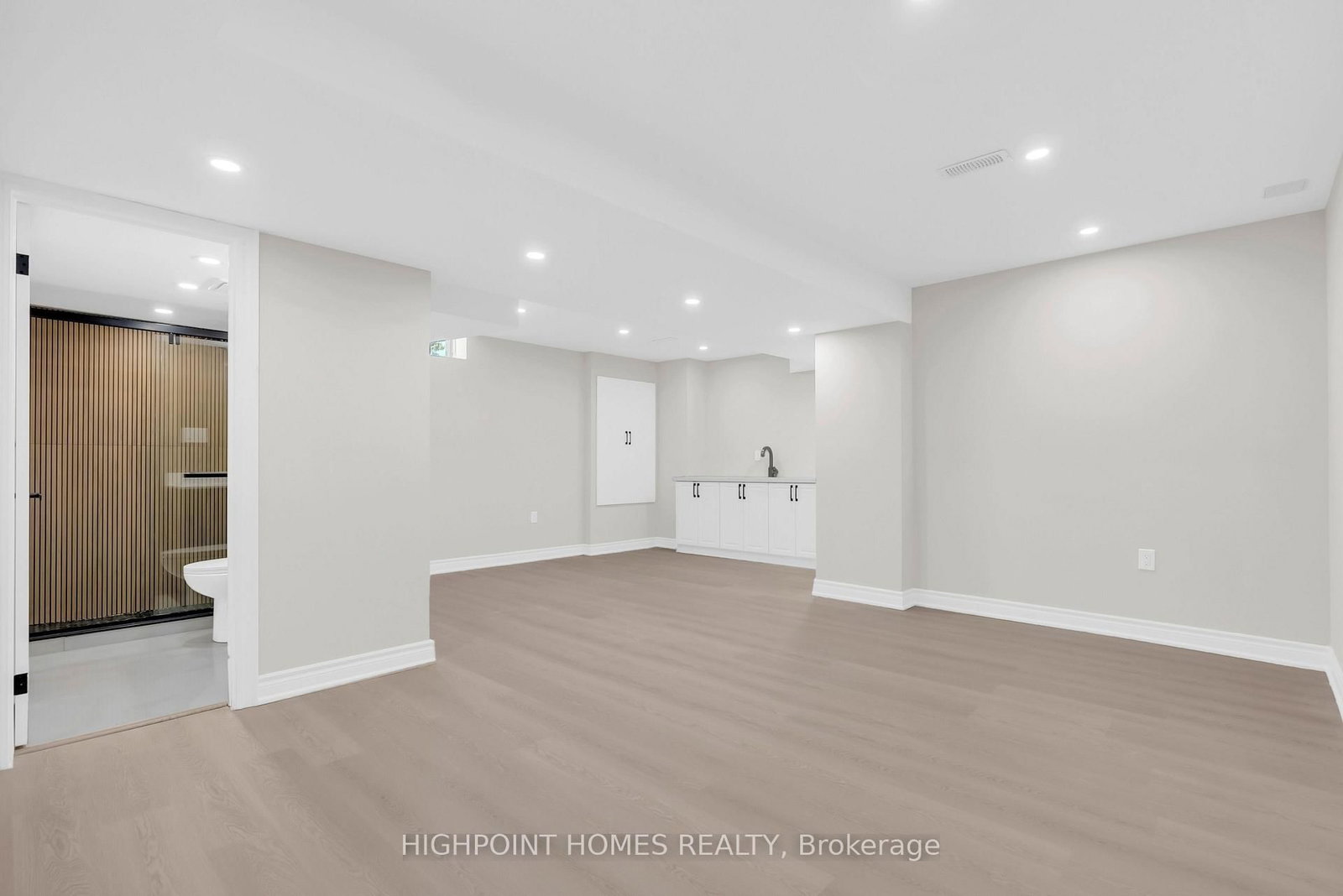 865 Riverside Drive • Ajax, ON photo 35