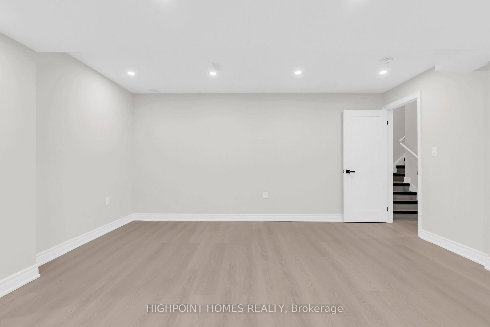 865 Riverside Drive • Ajax, ON photo 36