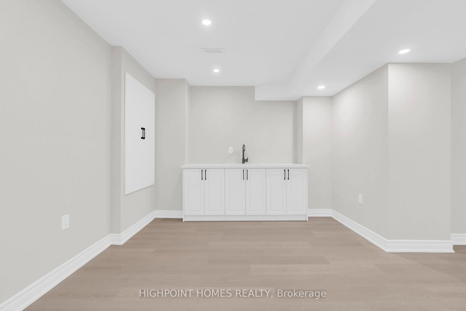 865 Riverside Drive • Ajax, ON photo 37