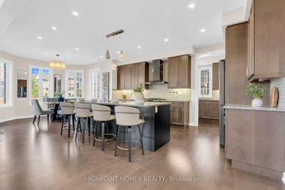 865 Riverside Drive • Ajax, ON photo 9