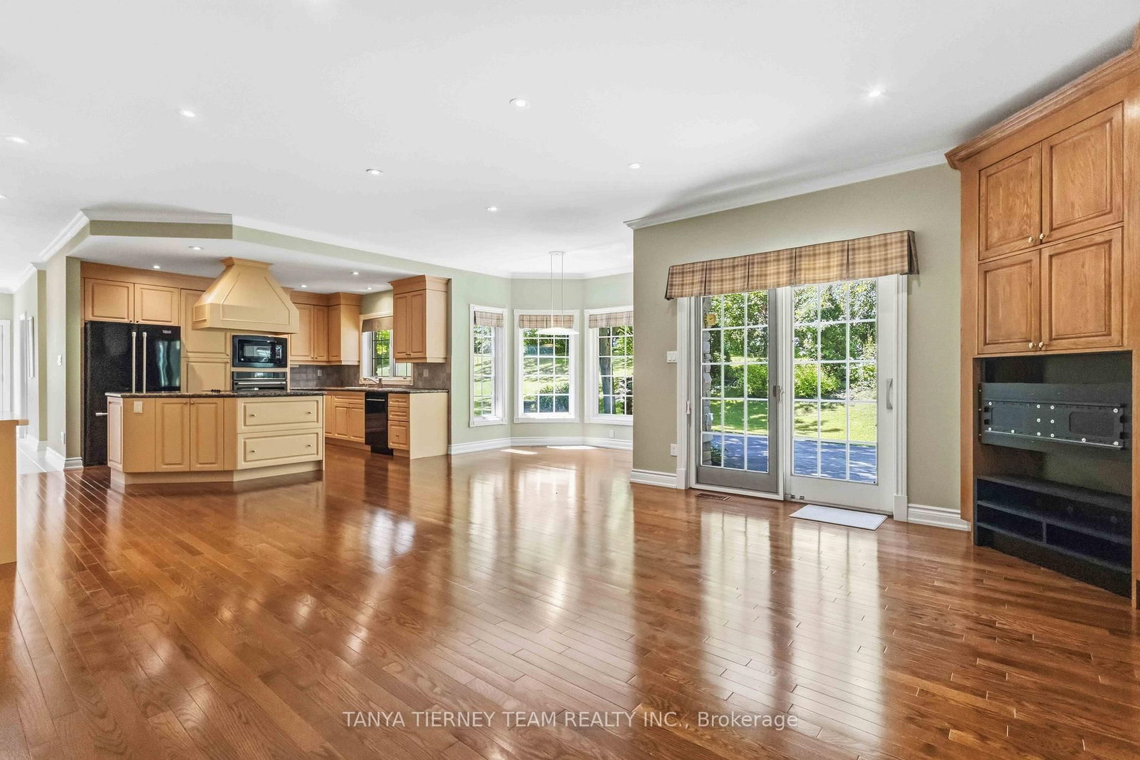 75 Woodbridge Circle • Scugog, ON photo 21