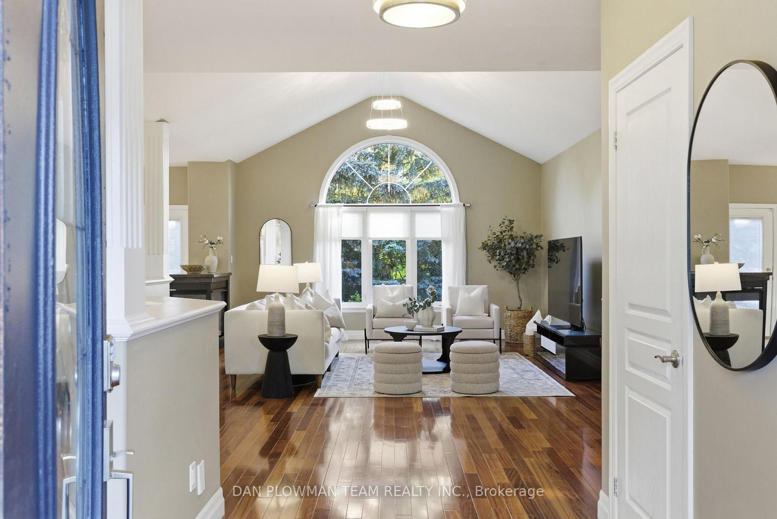 17 Burgundy Court • Whitby, ON photo 14