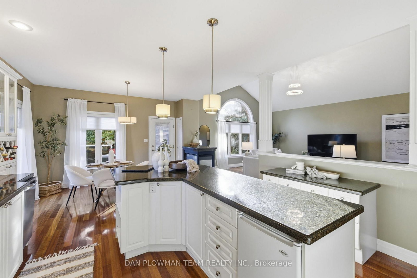 17 Burgundy Court • Whitby, ON photo 21