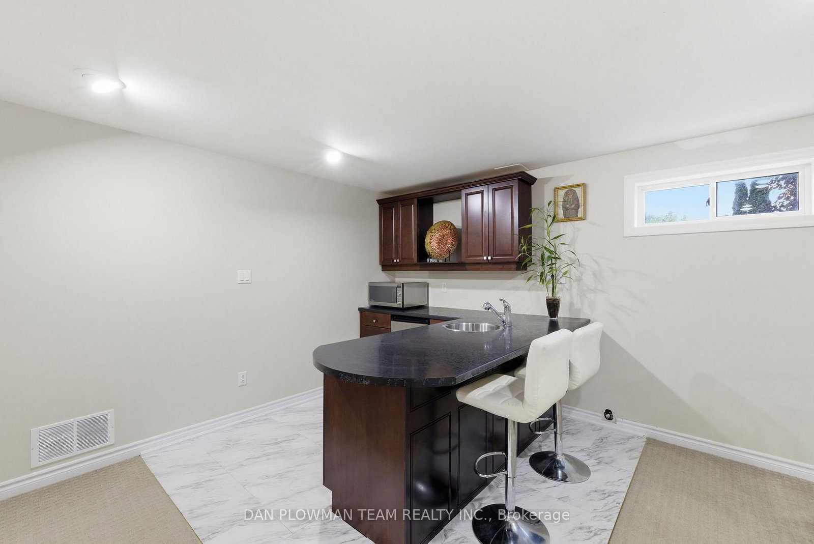 17 Burgundy Court • Whitby, ON photo 33