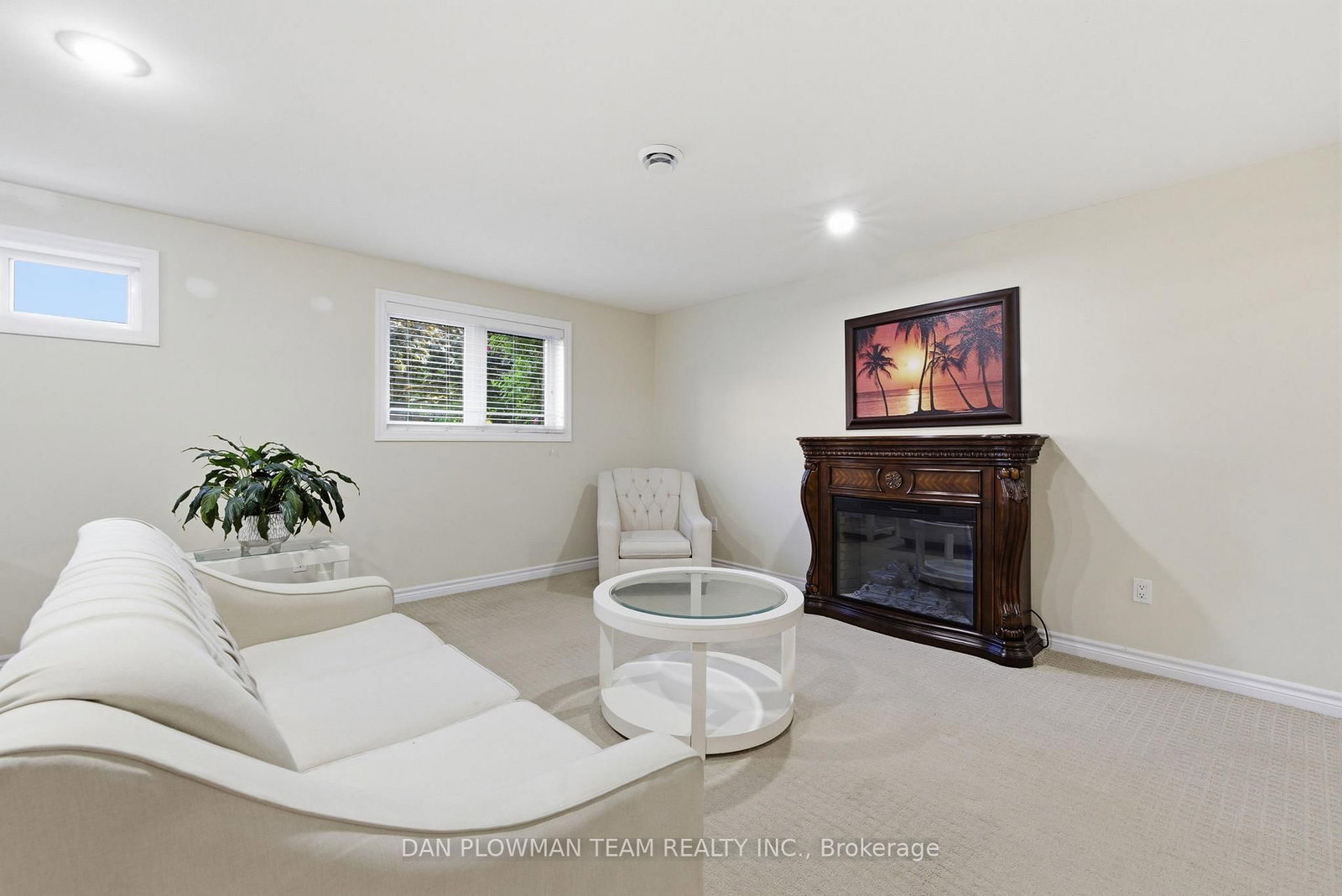 17 Burgundy Court • Whitby, ON photo 36