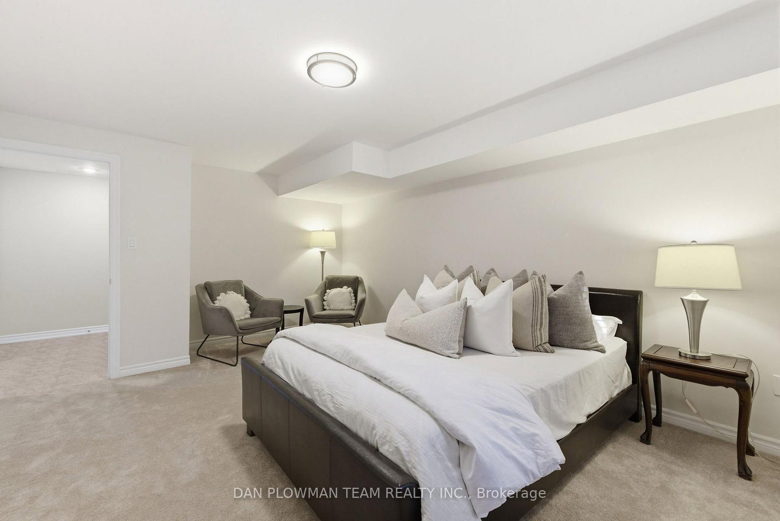 17 Burgundy Court • Whitby, ON photo 40