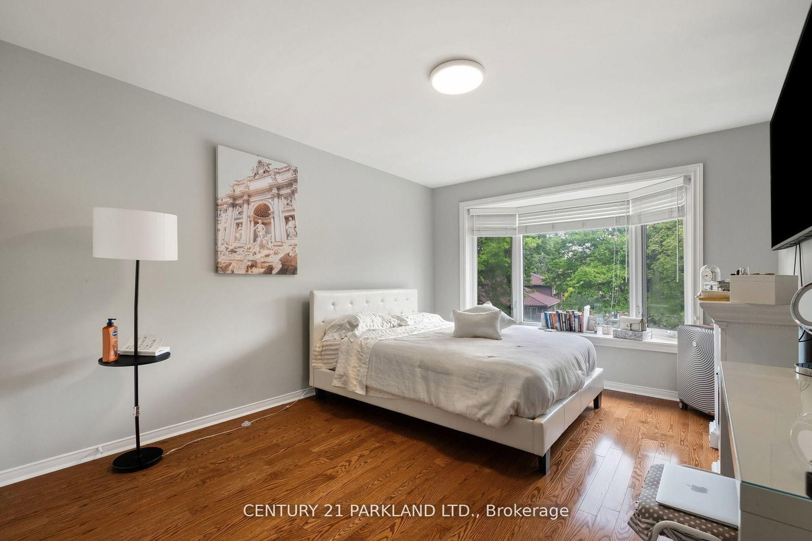87 Bonacres Avenue • Toronto, ON photo 18