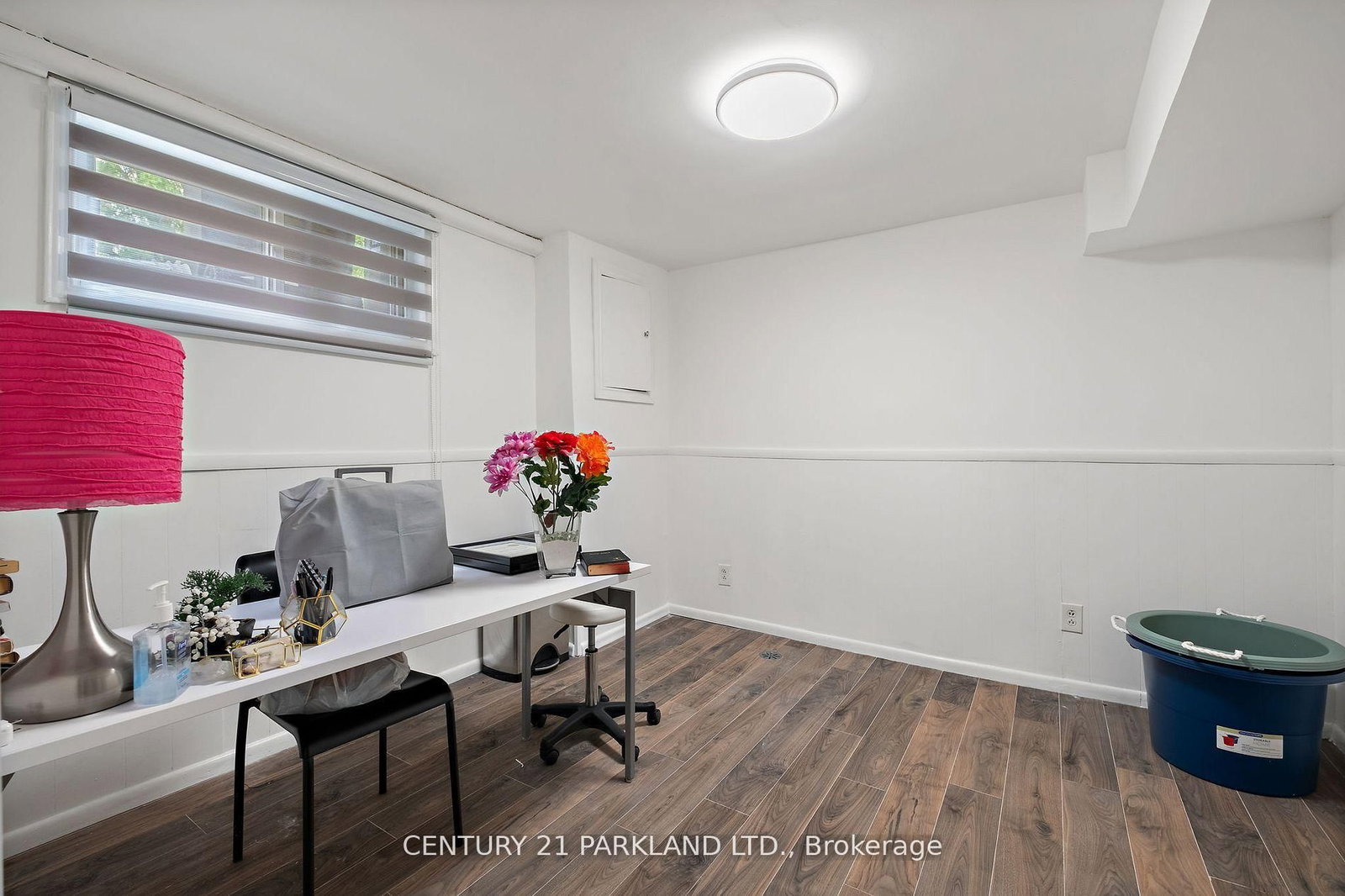 87 Bonacres Avenue • Toronto, ON photo 28