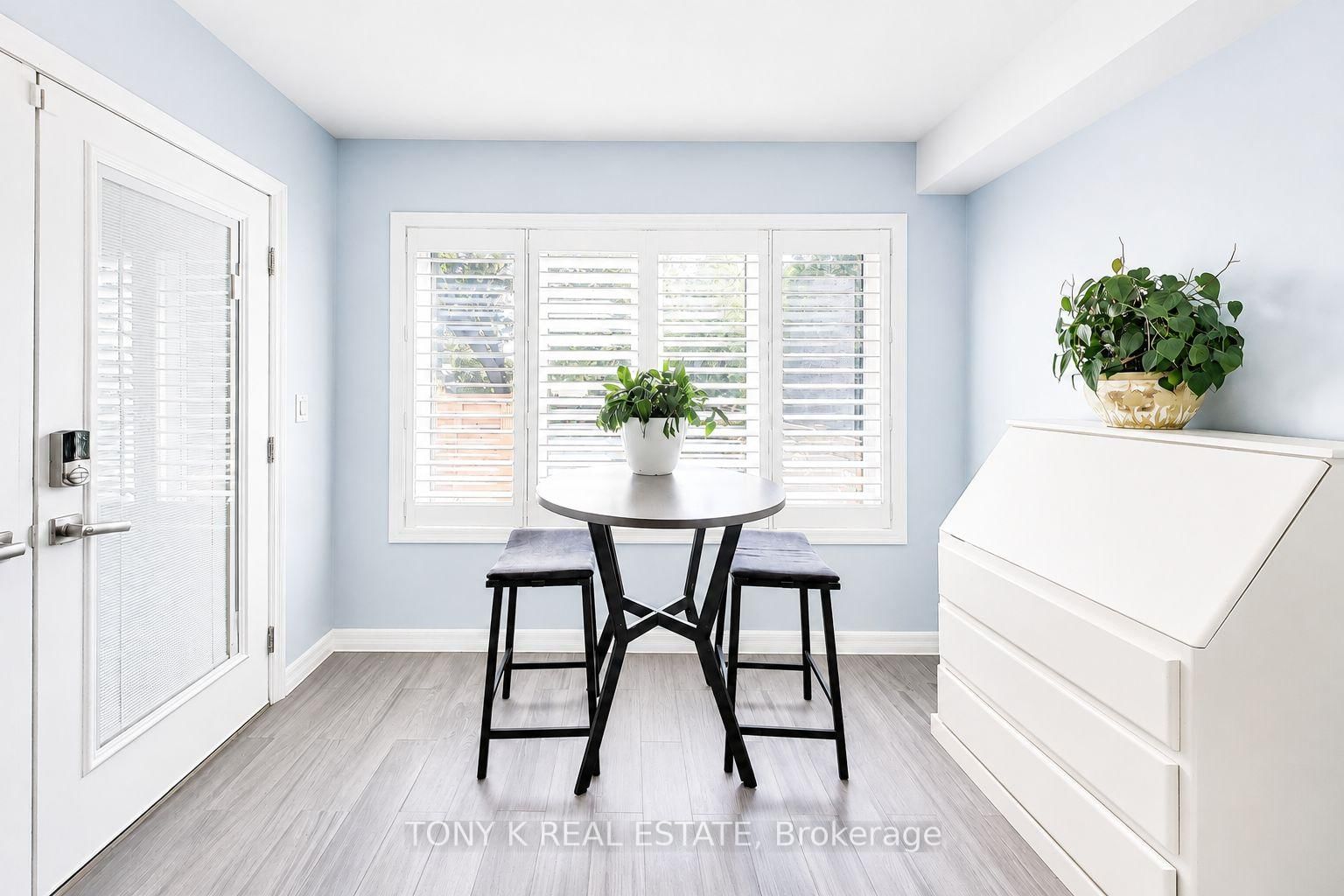 111 Eastwood Avenue • Toronto, ON photo 15