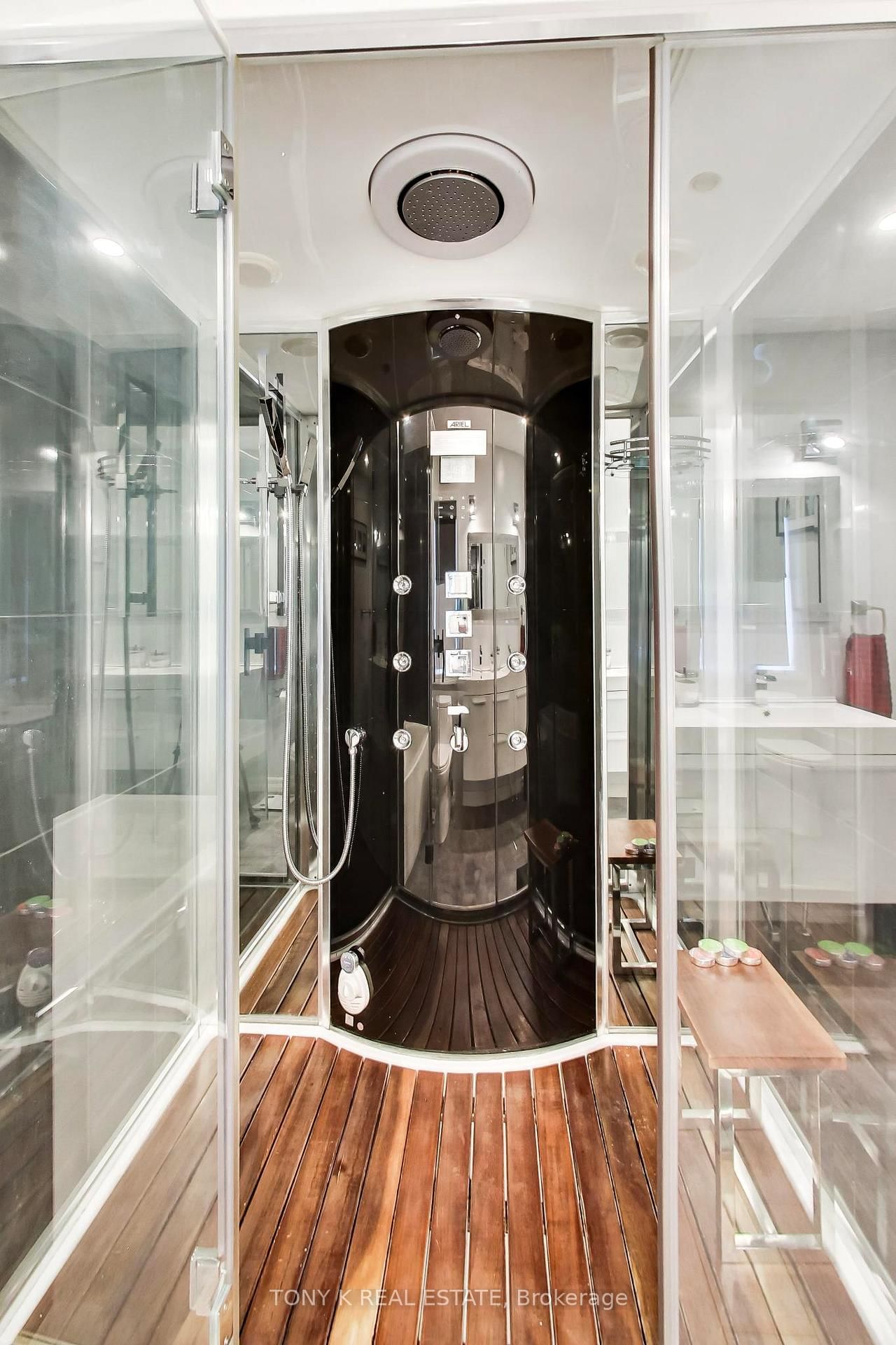 111 Eastwood Avenue • Toronto, ON photo 21