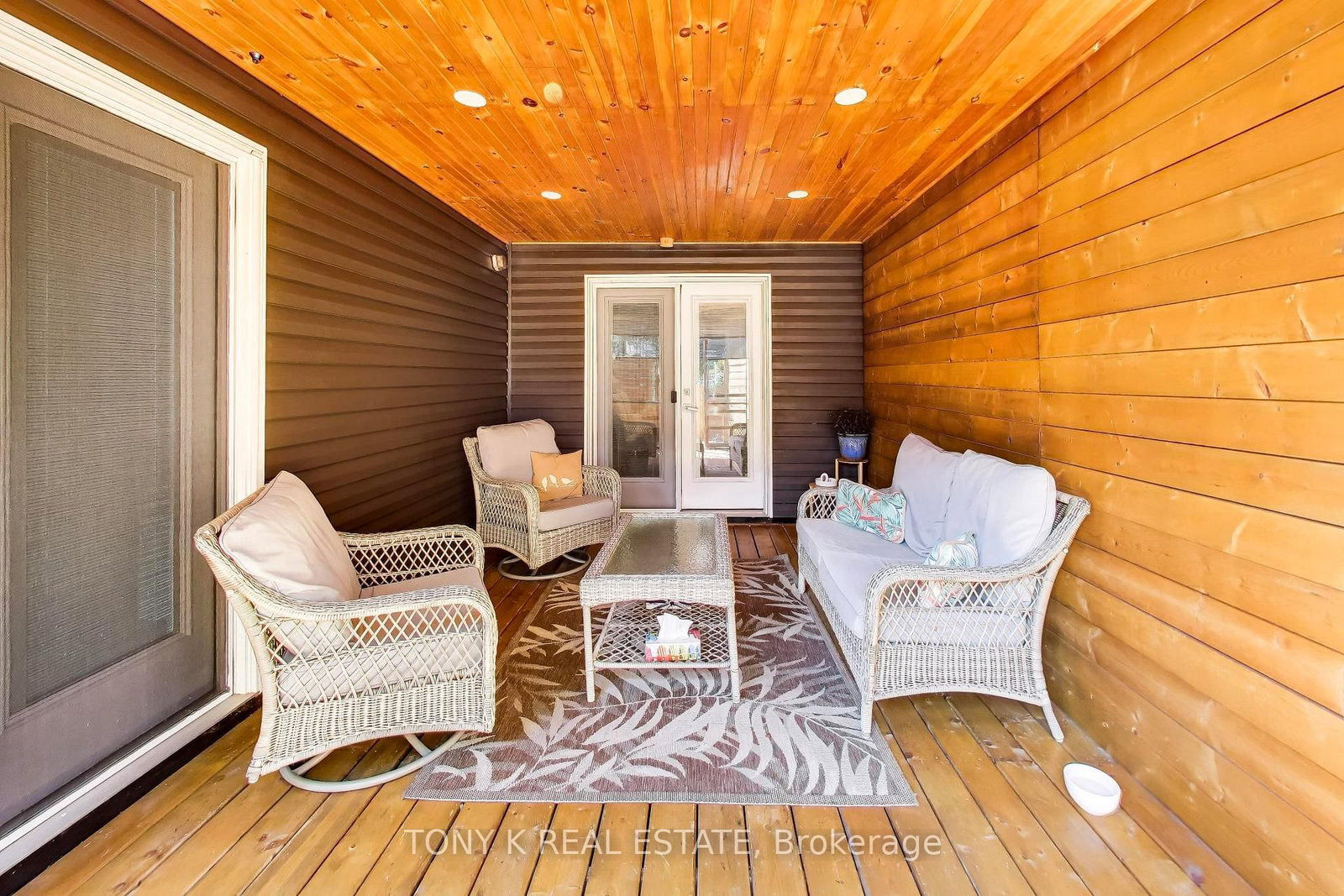 111 Eastwood Avenue • Toronto, ON photo 34