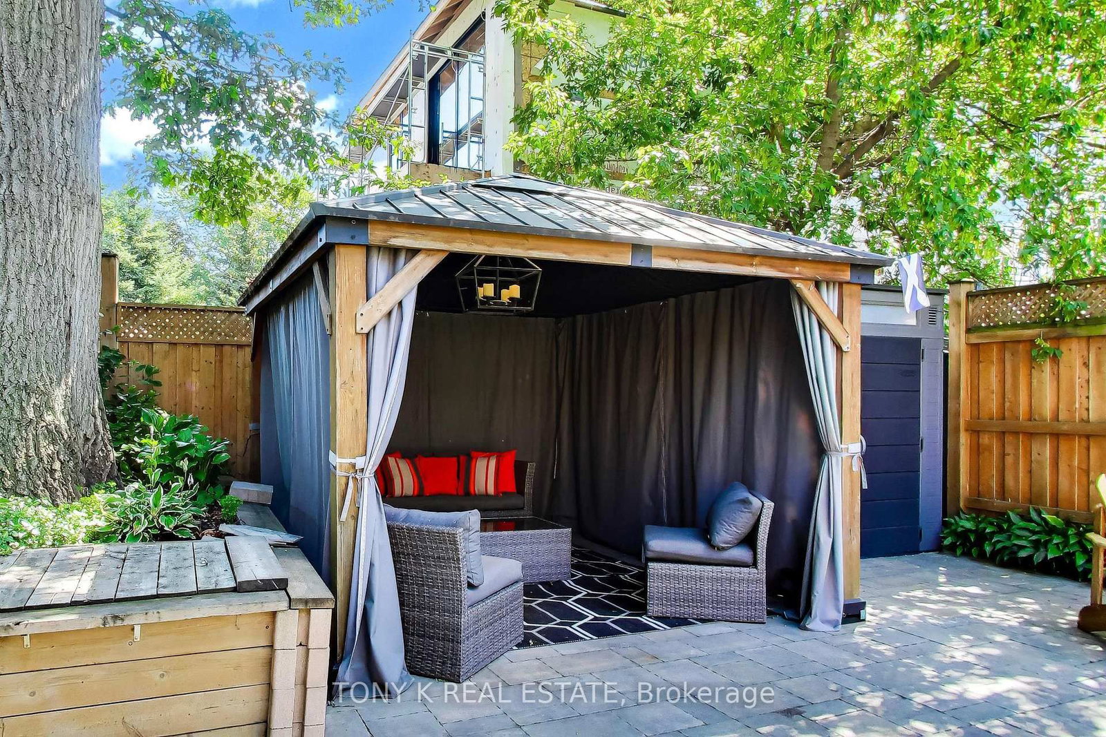 111 Eastwood Avenue • Toronto, ON photo 46
