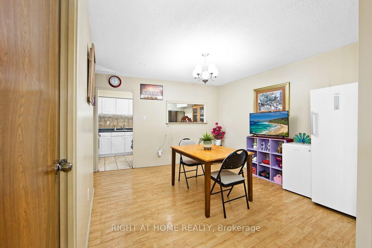 2050 Bridletowne Circle • #209 • Toronto, ON photo 12