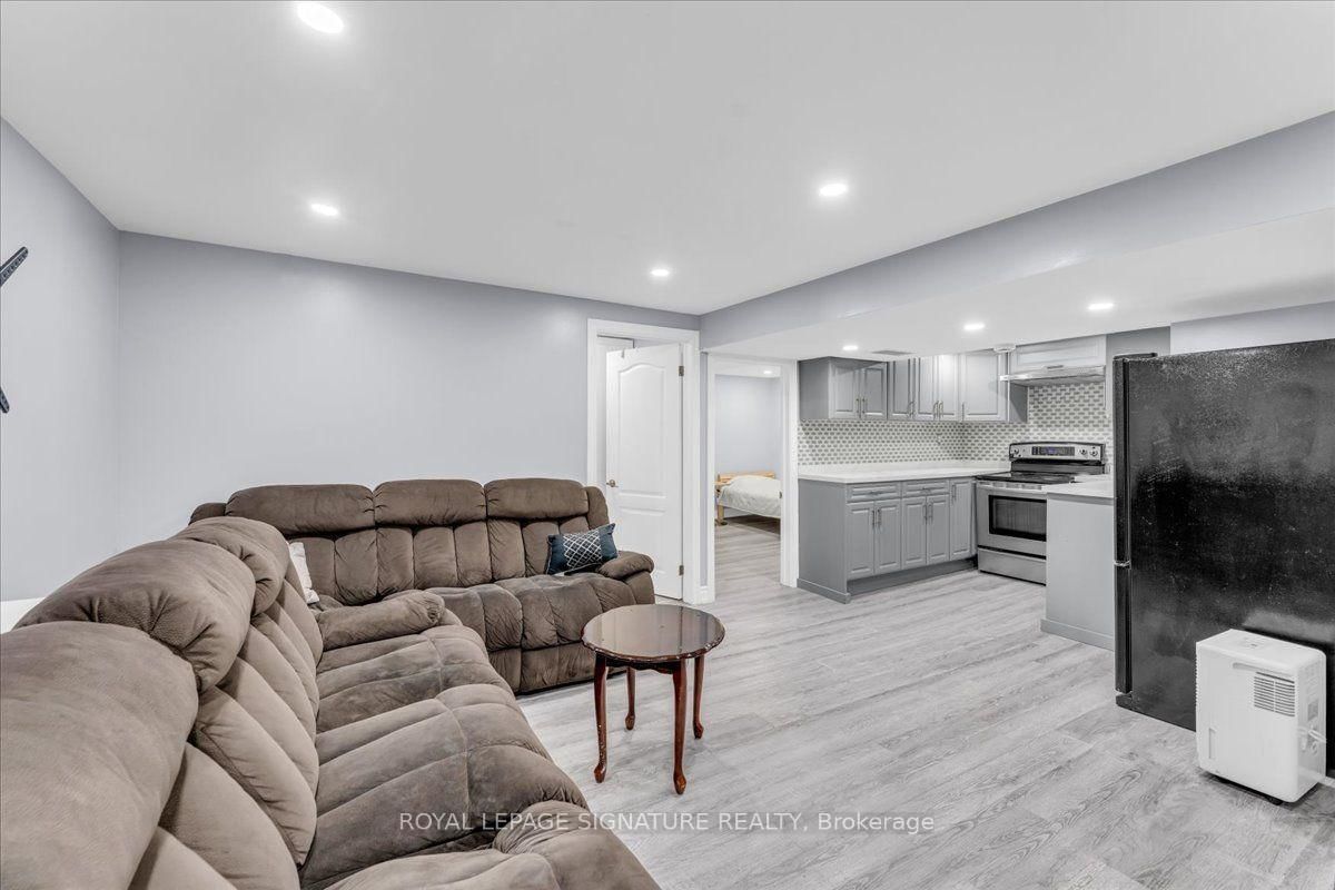 530 Brentwood Avenue • Oshawa, ON photo 22