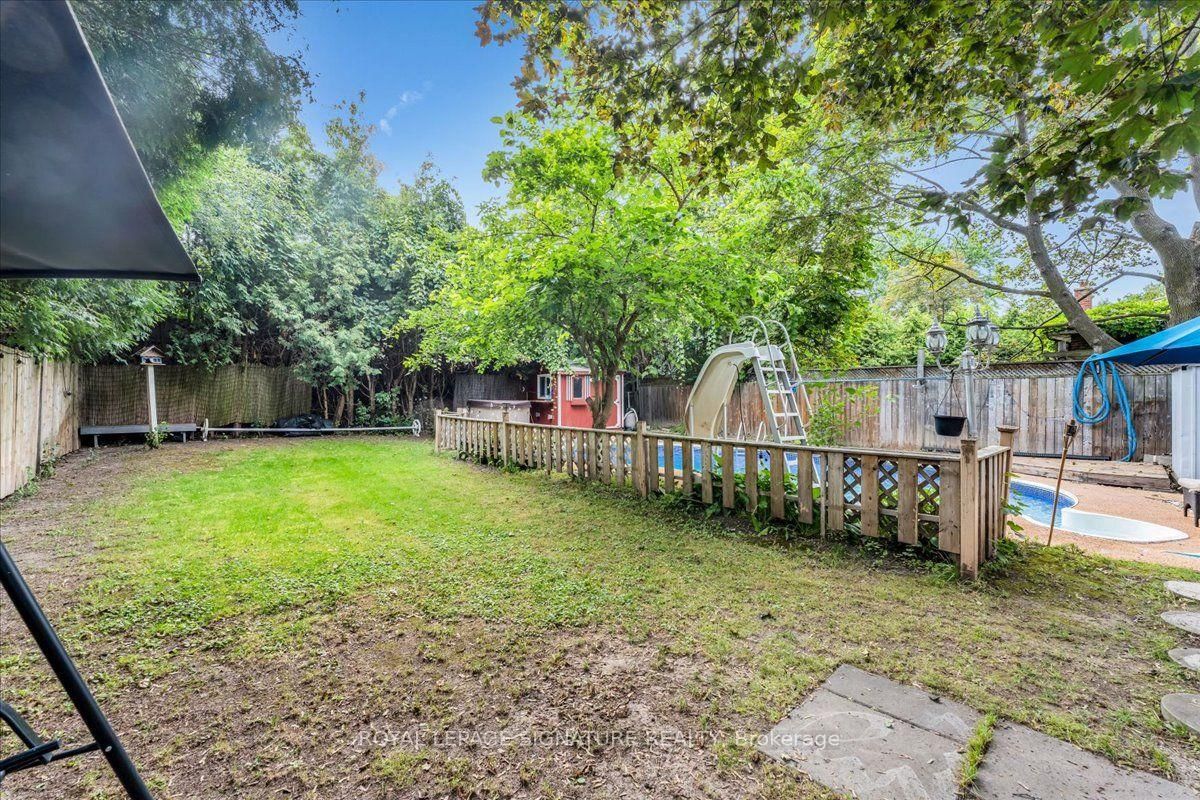 530 Brentwood Avenue • Oshawa, ON photo 33