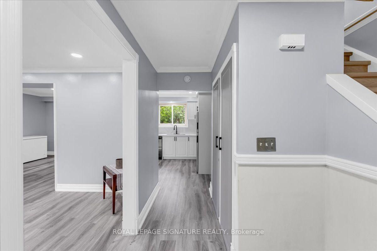 530 Brentwood Avenue • Oshawa, ON photo 5