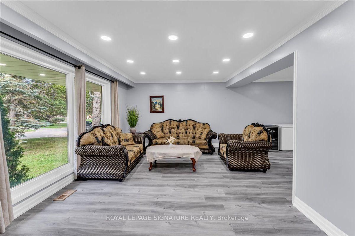 530 Brentwood Avenue • Oshawa, ON photo 6