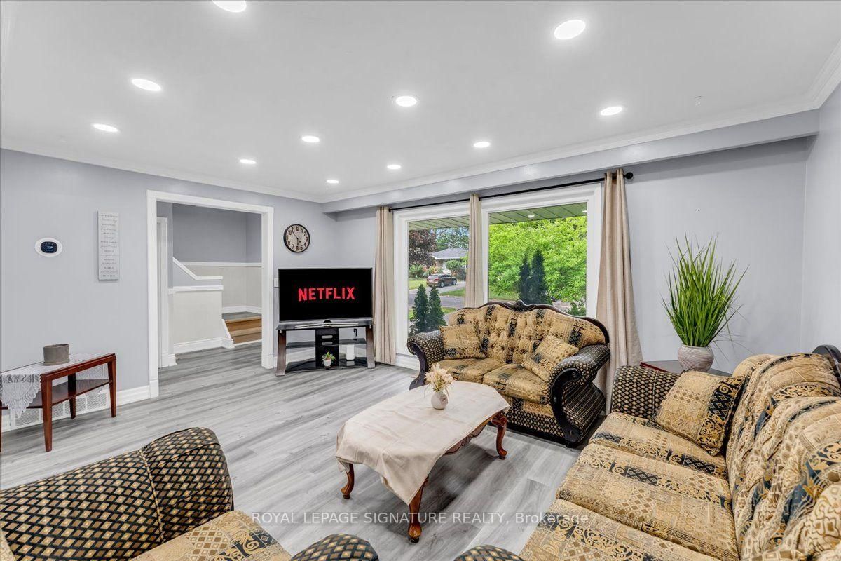 530 Brentwood Avenue • Oshawa, ON photo 8