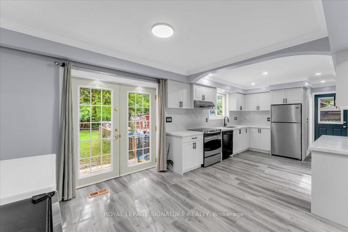 530 Brentwood Avenue • Oshawa, ON photo 9